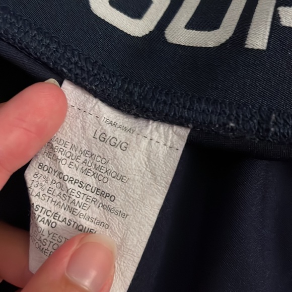 Navy Under Armour spandex - Picture 3 of 3